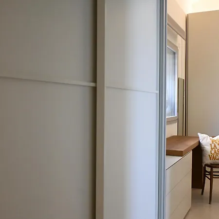 Cn005 - Cesenatico, Nuova Singola Con Corte Esterna *